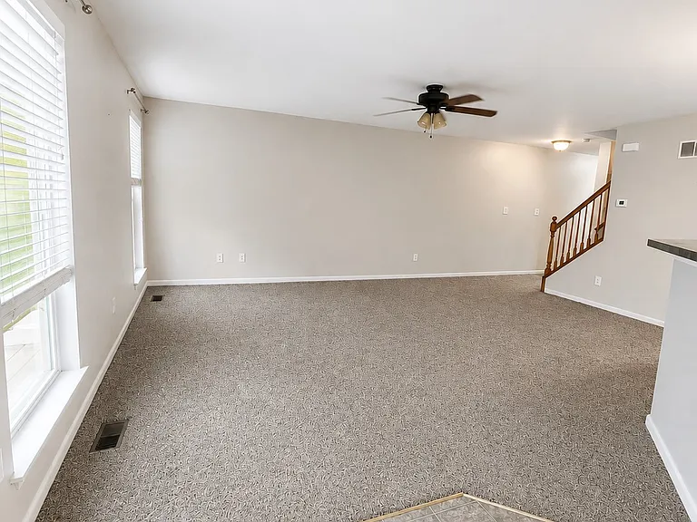 439 Flowering Magnolia Dr — Photo 3