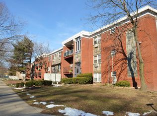 363 Park Ave #2, Orange, NJ 07050