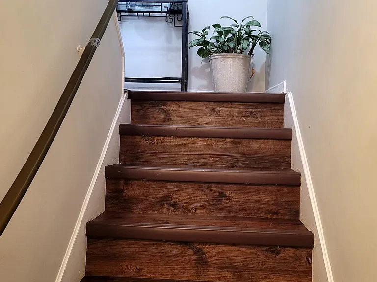 1374 Charles Dr #UPPER — Photo 14