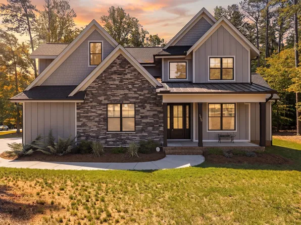3790 Morning Song Ct, Youngsville, NC 27596