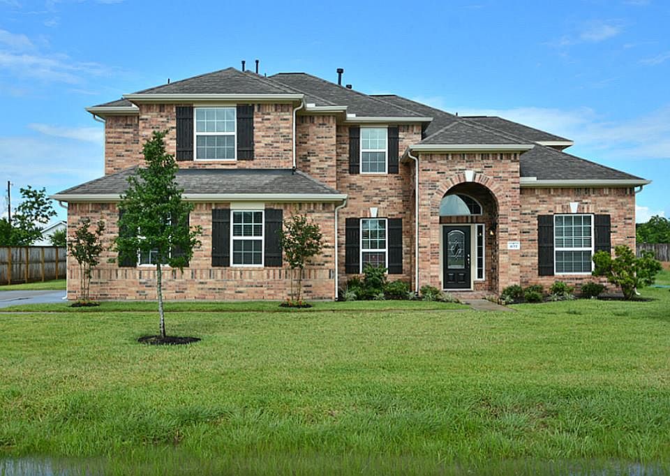 1st image of 4011 Moray Dr