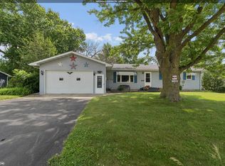 120 N 20th St, Clear Lake, IA 50428