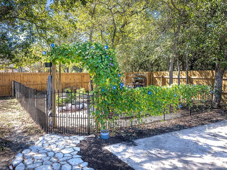 129 Wamel Way — Photo 7