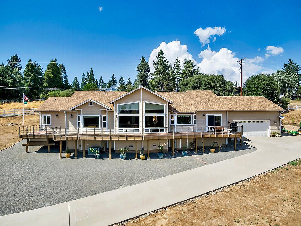 1st image of 4477 Mountain Meadow Trl
