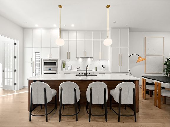 4th image of 10 Edgerly Pl