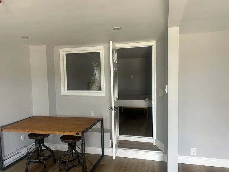 198 Hallworth Dr #2 — Photo 3