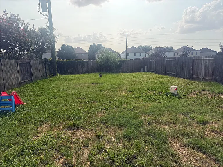21219 Grand Linden Ct — Photo 22