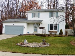 991 Fairway Trails Dr, Brighton, MI