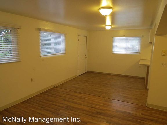 5th image of 1014 S I St APT D