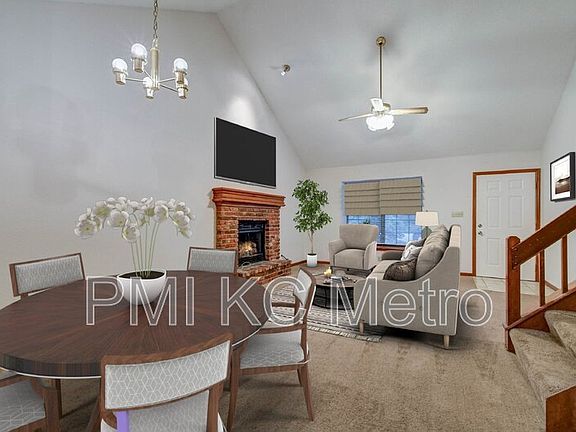 4th image of 504 NE Green St #B