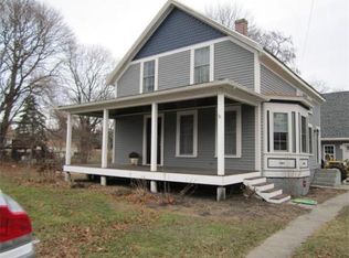 67 Hortonville Rd, Swansea, MA 02777