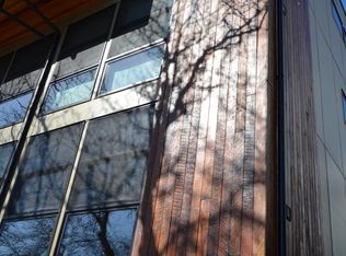 221 23rd Ave E #2D, Seattle, WA 98112