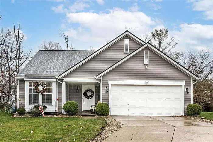 6110 King Lear Ct — Photo 1