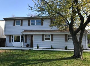 10 Surrey Dr, Hazlet, NJ 07730