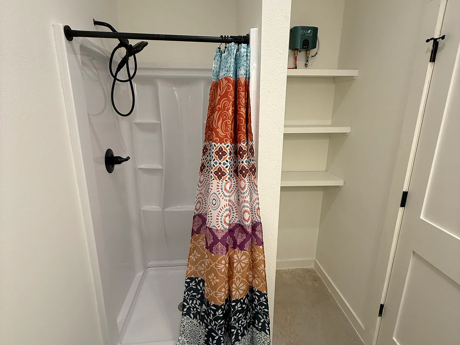 1 bed, 320 sqft, $950 — Photo 4