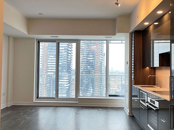 2nd image of 28 Freeland St #3708