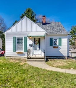 2776 Northland St, Cuyahoga Falls, OH, 44221