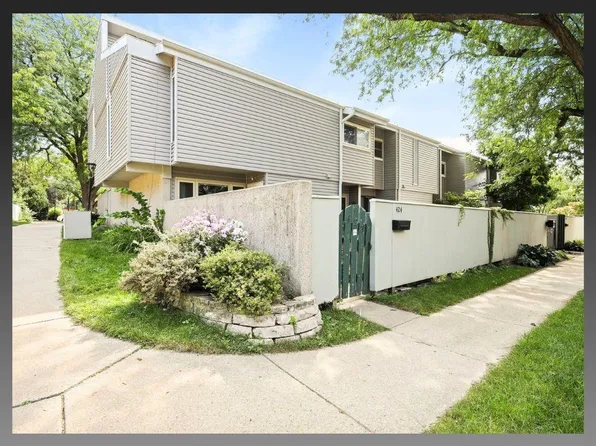 424 E Bluff St, Madison, WI 53705