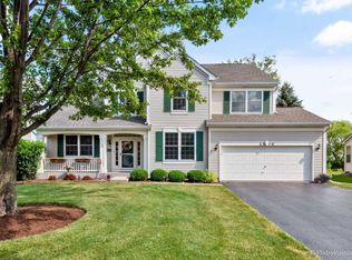 4510 Barharbor Dr, Lake In The Hills, IL 60156