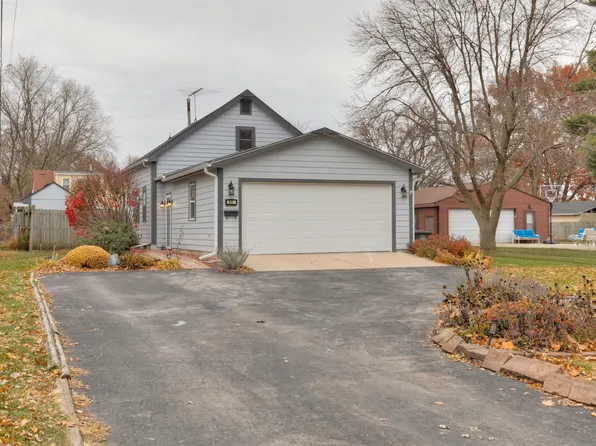 931 Rose Ave, Des Moines, IA 50315