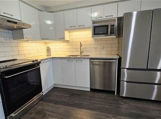 33 Red Clover Cres, Kitchener, ON N2E4G8