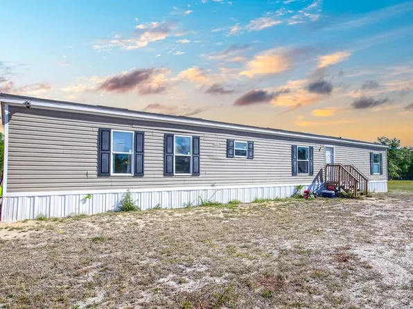 1147 SE Hammerly St, Madison, FL 32340