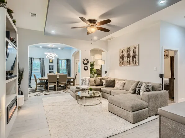 3006 Casa Bella Dr, Arlington, TX 76010