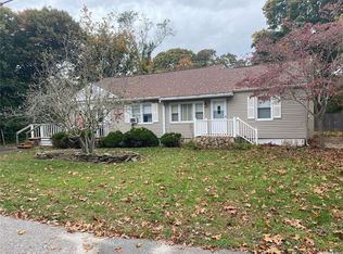 329 Commack Rd, Shirley, NY 11967