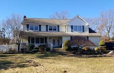 1st image of 80 Barraud Dr