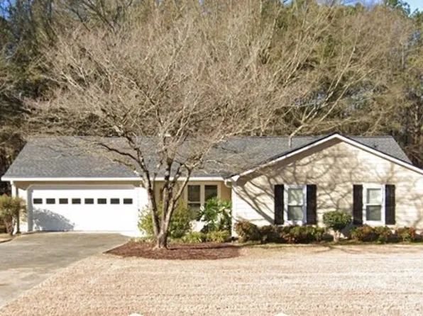 8201 Sunnydale Ln, Jonesboro, GA 30236