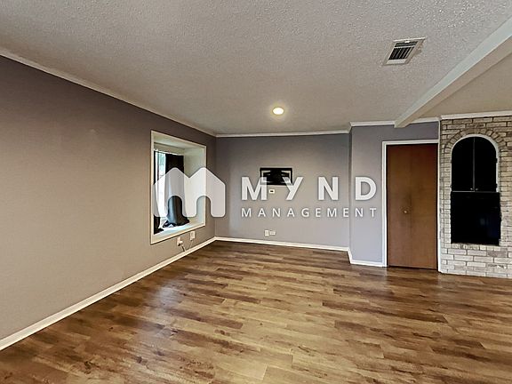 3rd image of 5610 Prentiss Dr