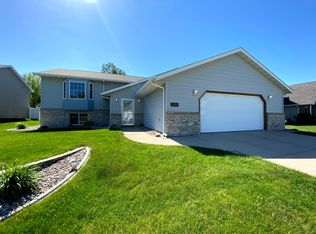 1636 7th Ave S, Brookings, SD 57006