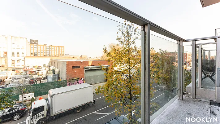 Rented by Nooklyn NYC LLC | media 31