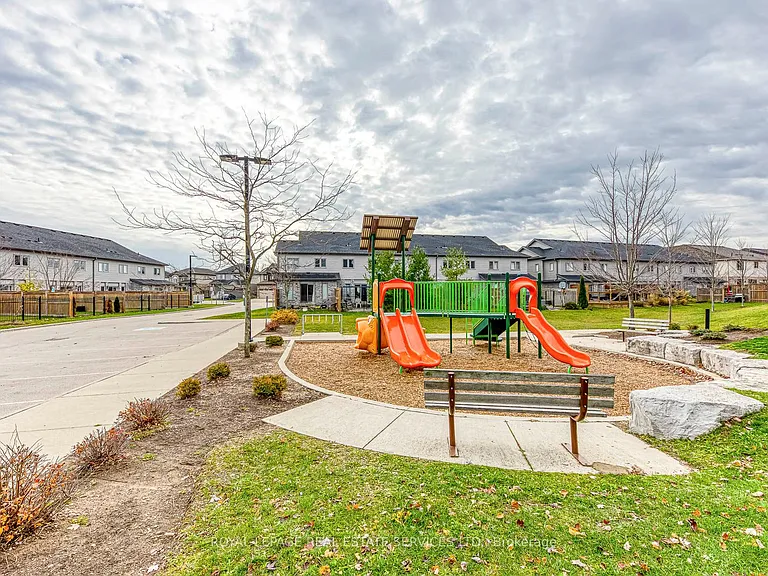 60 Netherwood Rd #28 — Photo 46