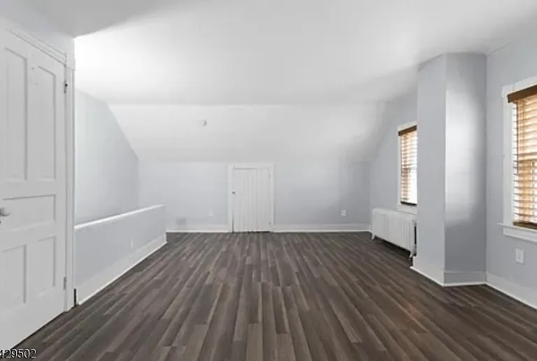 31 Glen Ave #TOP — Photo 9