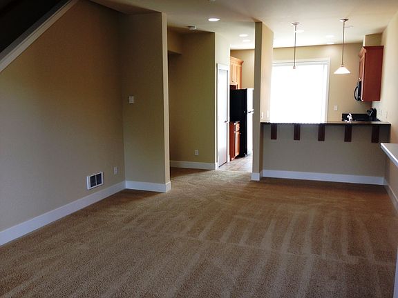 3rd image of 23620 SE 48th St Unit 4A