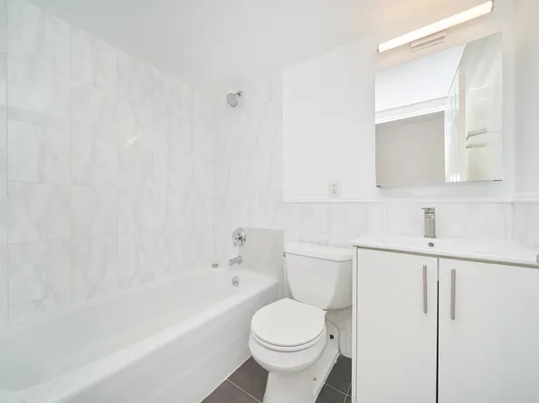 344 East 63rd Street image 6 of 11