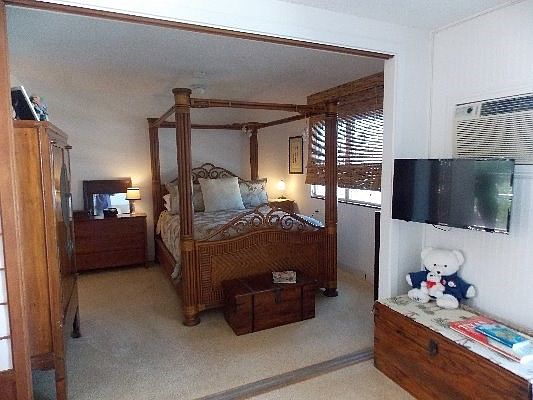 3rd image of 75-5766 Kuakini Hwy APT 303