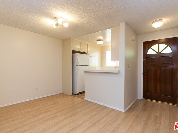 4th image of 1127 10th St APT 102
