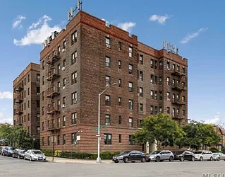 Rented by RealTegrity NY LLC