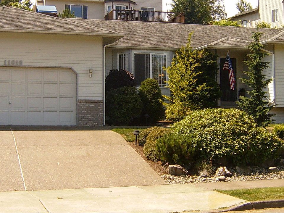 1st image of 11616 34th St NE