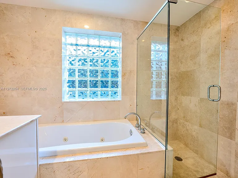 2051 SE 3rd St #Townhouse 11 — Photo 43