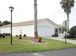 493 Hildalgo Dr, The Villages, FL 32159