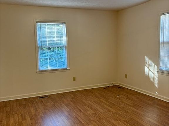 5th image of 1705 N Pine St
