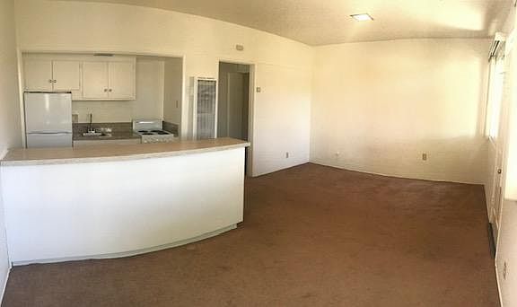 4th image of 29 Coronado St APT D