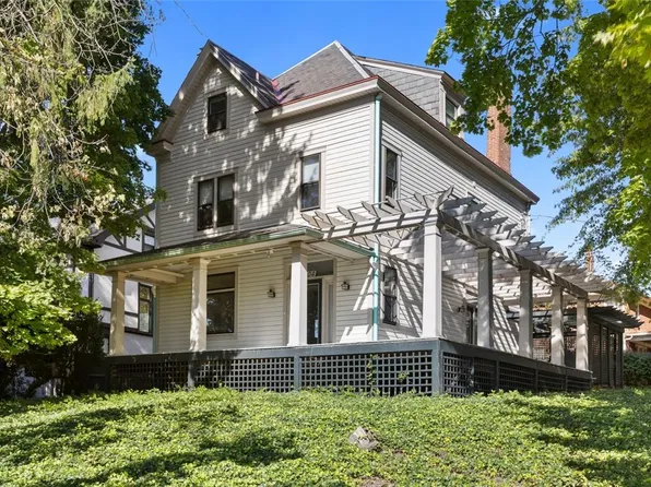 304 Bower Hill Rd, Pittsburgh, PA 15228