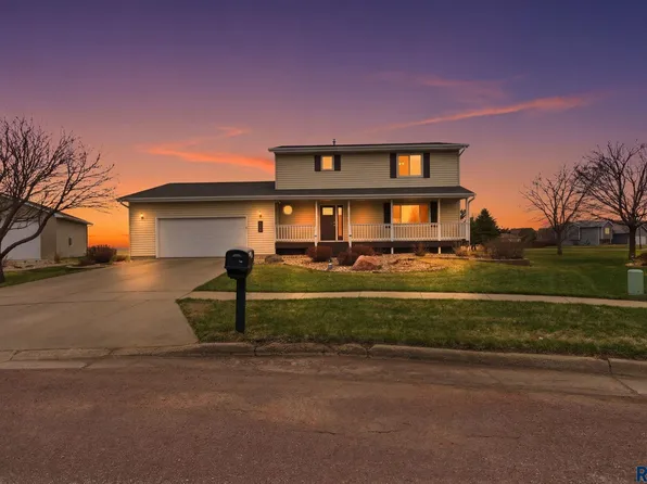 625 S Mary Dr, Tea, SD 57064