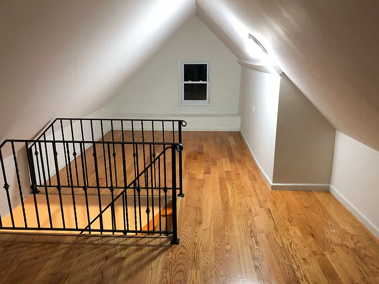 122 Combs Ave #2 — Photo 11