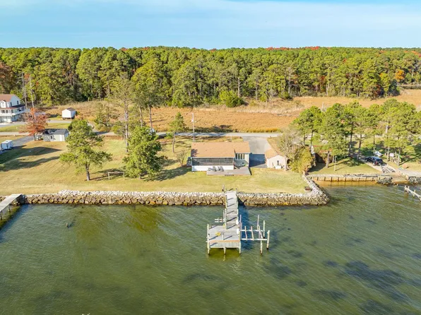 40481 Old Breton Beach Rd, Leonardtown, MD 20650