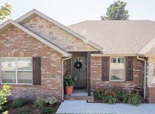 1837 S Shayla Ave, Springfield, MO 65802